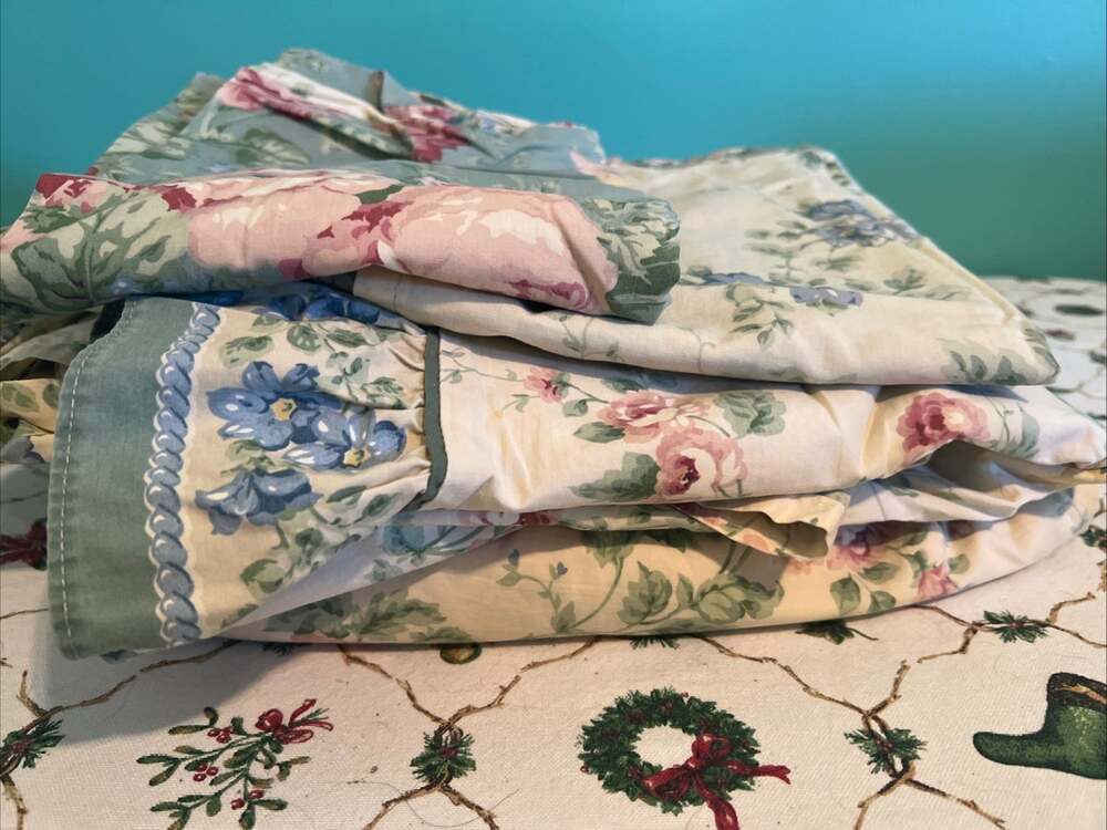 VTG 90s Queen Floral Bedding Sheet Set Lot Cottagecore Cabbage Rose Shabby Chic